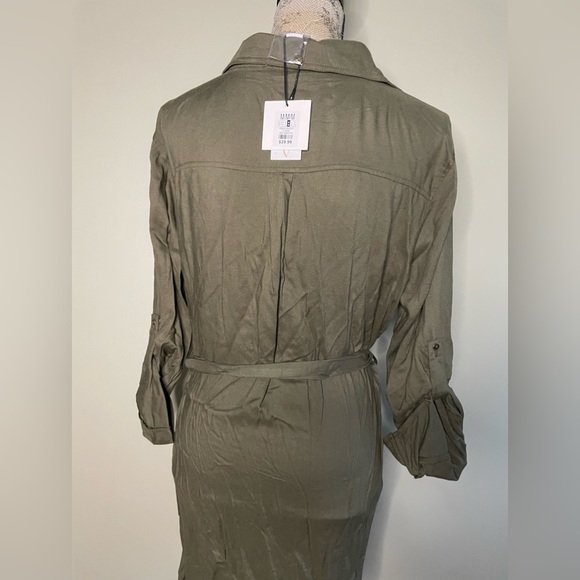 Revamped green button up dress - Picture 2 of 4